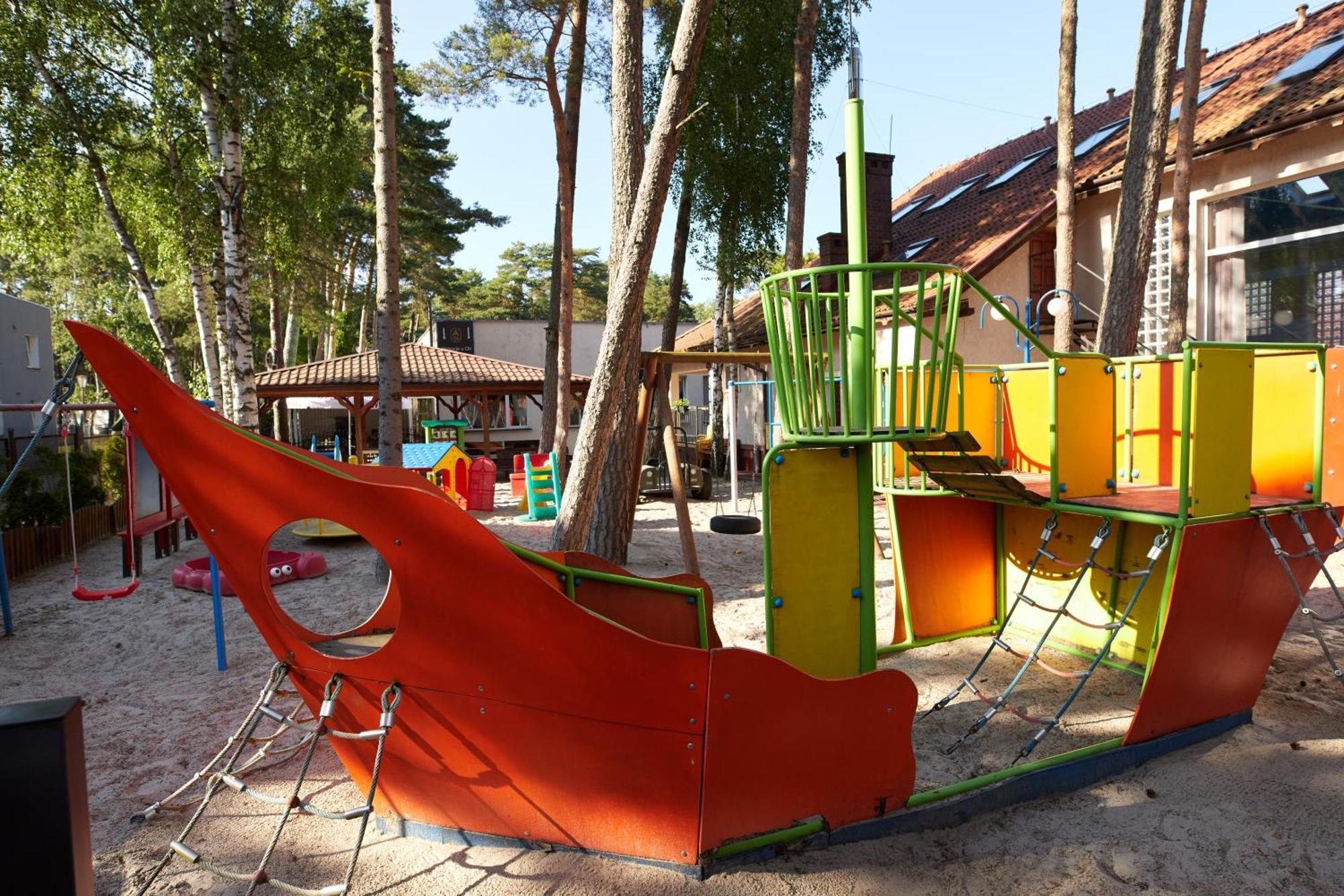 Osrodek Wypoczynkowy Relaks I Apartamenty เวบา ภายนอก รูปภาพ
